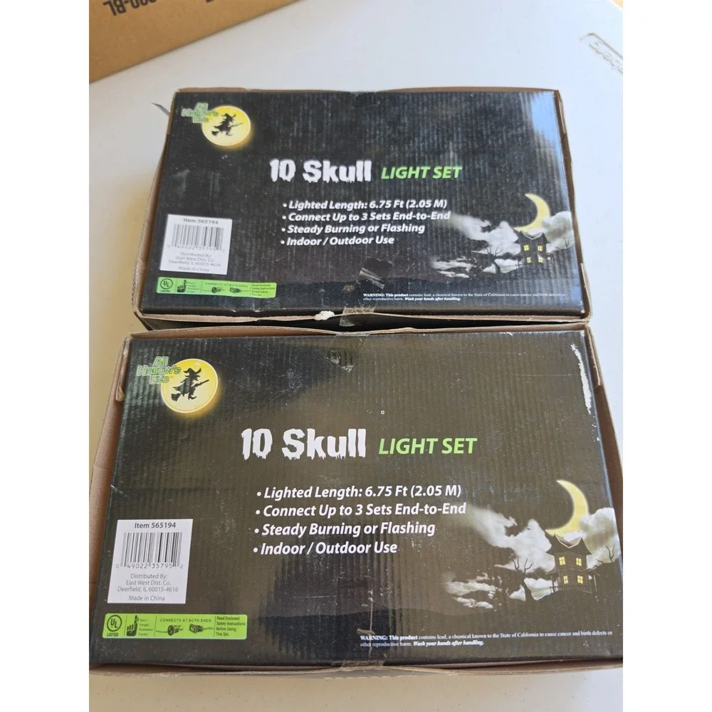2 BOXES VTG ALL HALLOWS EVE HALLOWEEN 10 MOLDED  SKULL STRING LIGHTS SET